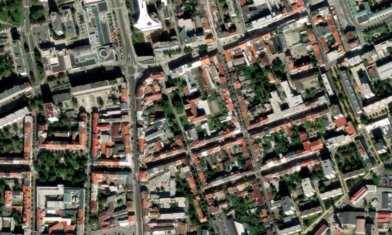 Bratranců Veverkových 702 – letecký pohled