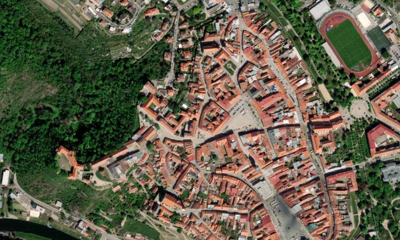 Klášter klarisek ve Znojmě – letecký pohled