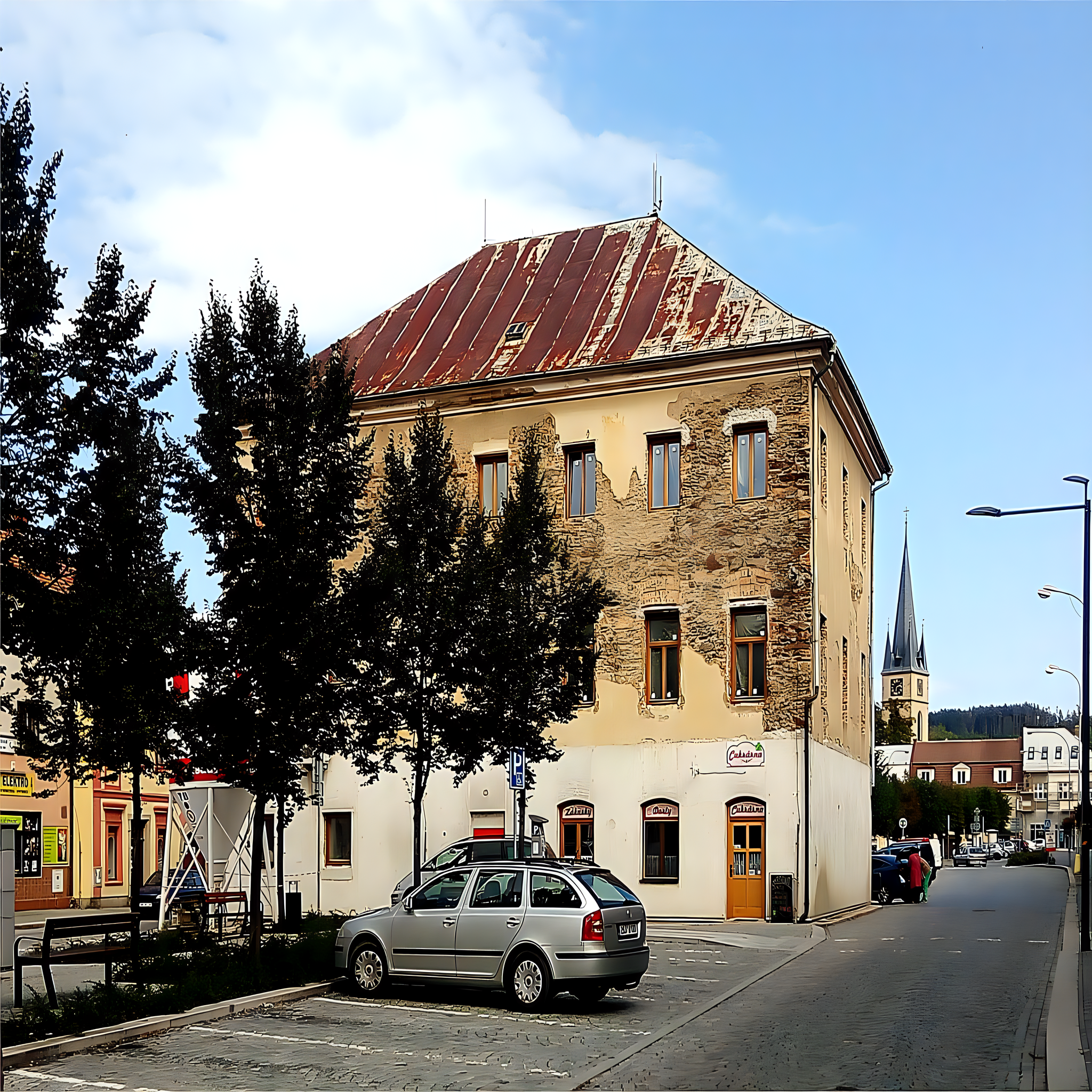 
<span>Bývalá obecná škola</span>

