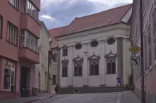 Dobrovského 4