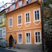 Dobrovského 1