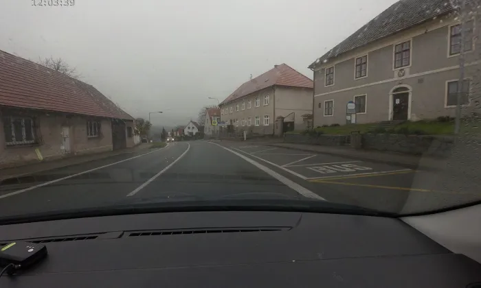 Kostel svatého Martina ve Chválenicích