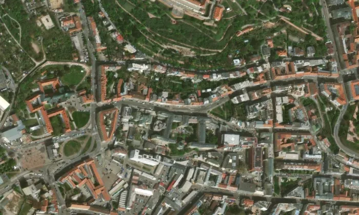 klášter dominikánek – letecký pohled