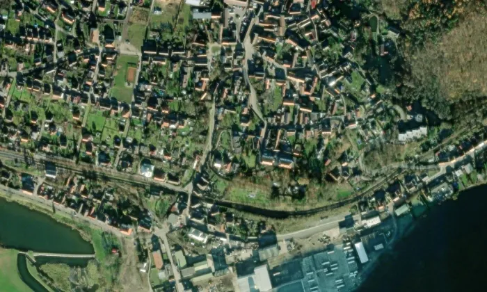 Kostel Narození Panny Marie (Hýskov) – letecký pohled