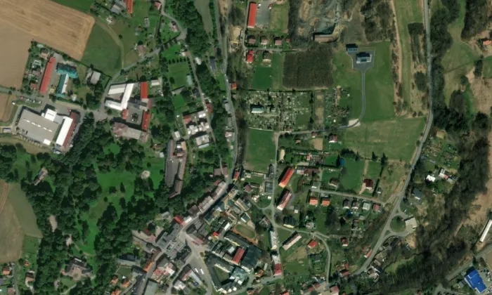 Kostel Nejsvětější Trojice (Český Dub II) – letecký pohled