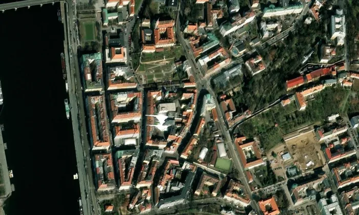 Kostel Nejsvětější Trojice (Nové Město) – letecký pohled