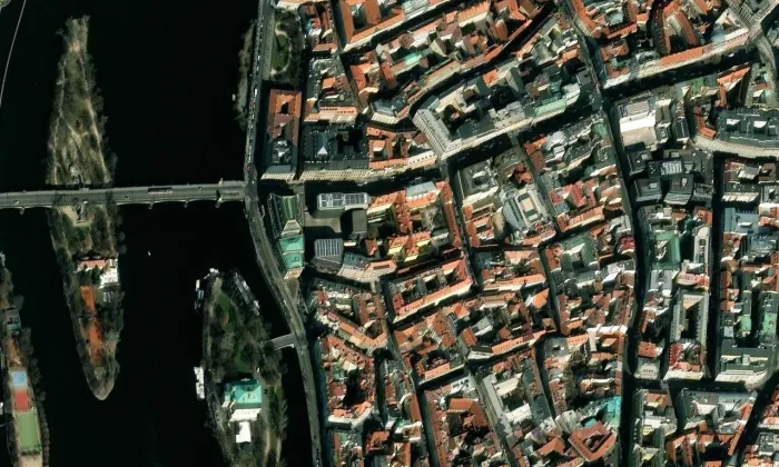 V jirchářích (Praha 1) – letecký pohled