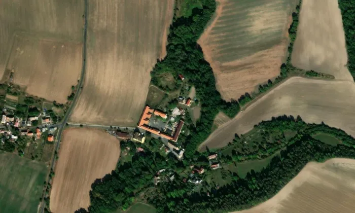 Velký Újezd – letecký pohled