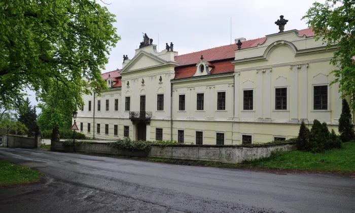 Zámek Peruc