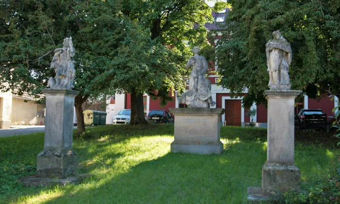 Zámek Pozořice