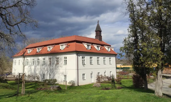 Zámek Poříčí