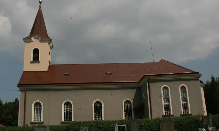 Evangelický kostel (Prostřední Suchá)