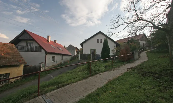 kostel svatého Petra a Pavla (Kostelec u Heřmanova Městce)