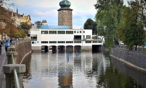 Budova Spolku výtvarných umělců Mánes