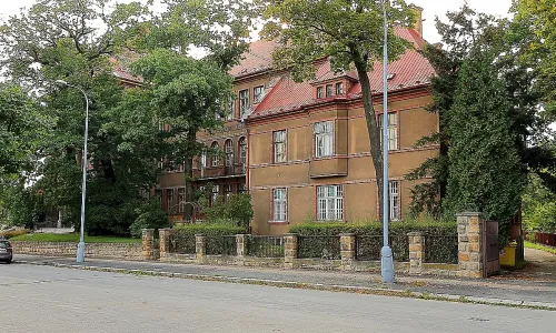 Bývalá Vyšší hospodářská škola
