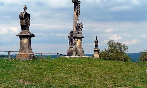 Cesta na Křížový vrch