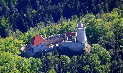 Kokořín (Kokořínský Důl)