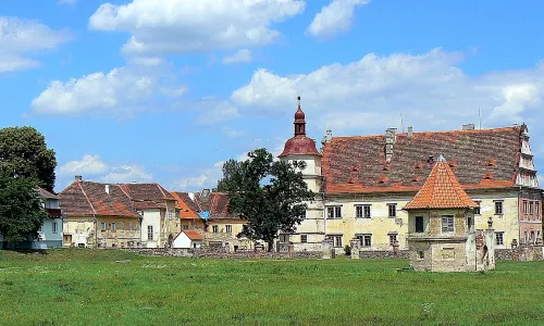 zámek Červené Poříčí
