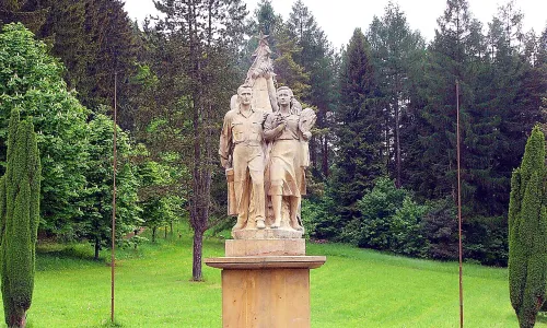 Památník obětí druhé světové války v Javoříčku