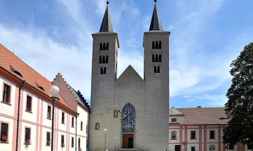 kostel Navštívení Panny Marie (Milevsko)