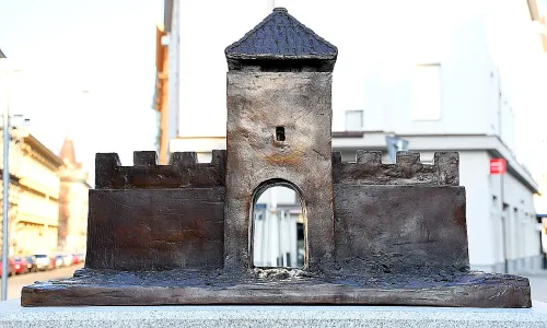 Hradská brána