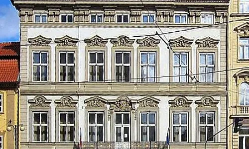 Kaiserštejnský palác