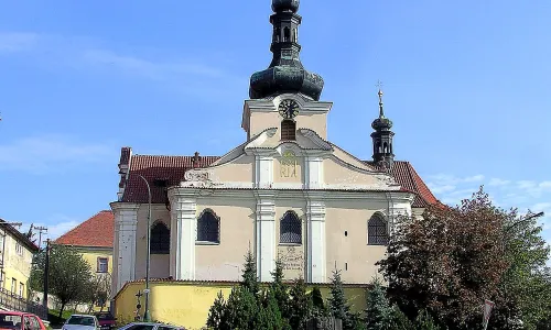 Kostel Narození Panny Marie (Mnichovice)