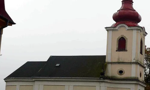 Kostel Povýšení svatého Kříže (Dvůr Králové nad Labem)