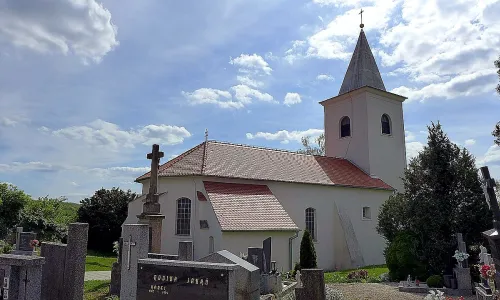 Kostel svatého Filipa a Jakuba (Kadov)