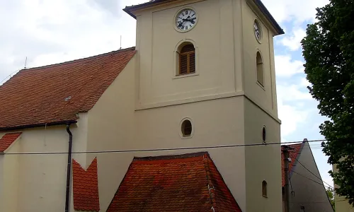 Kostel svatého Jana Křtitele (Hoštice)