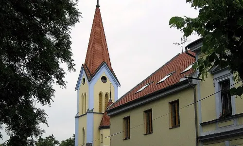 Kostel svatého Martina a Prokopa (Lobzy)
