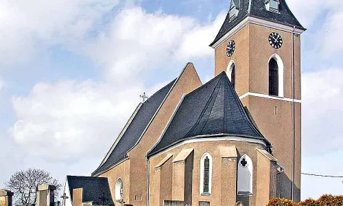 kostel svatého Petra a Pavla (Dříteč)