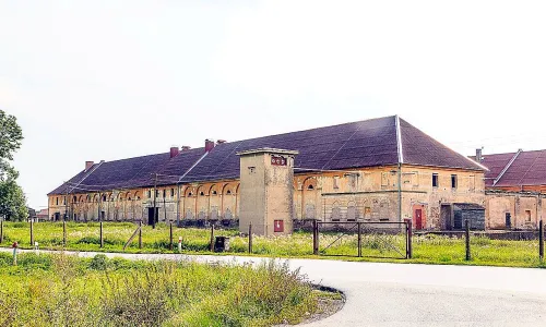statek Ostrov
