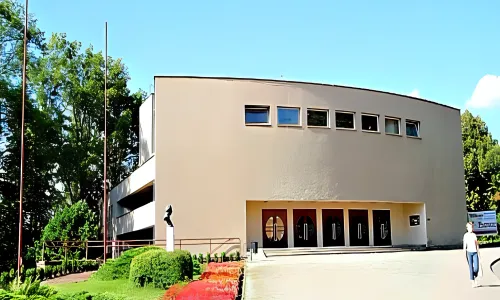 Roškotovo divadlo