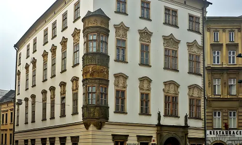 Hauenschildův palác