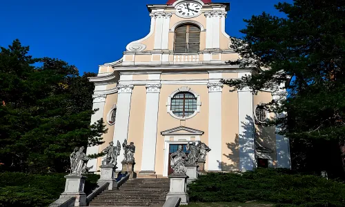 kostel Povýšení svatého Kříže (Židlochovice)