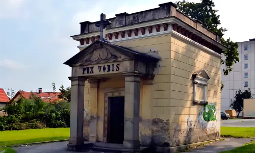 pohřební kaple Auerspergů ve Vlašimi