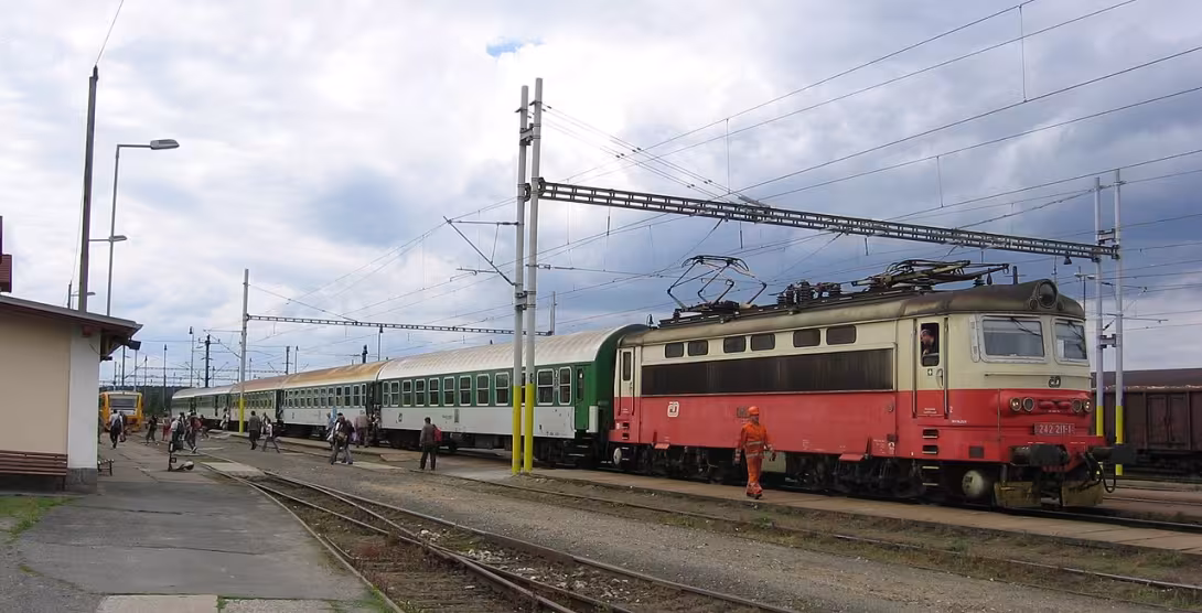 Dnešní pohled – Železniční nehoda u Horažďovic