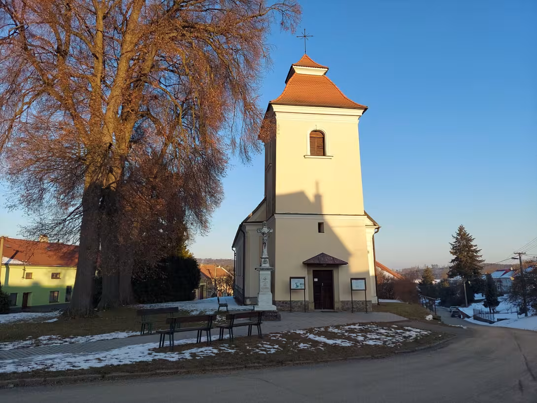 Dnešní pohled – Kostel Nanebevzetí Panny Marie (Rychtářov)