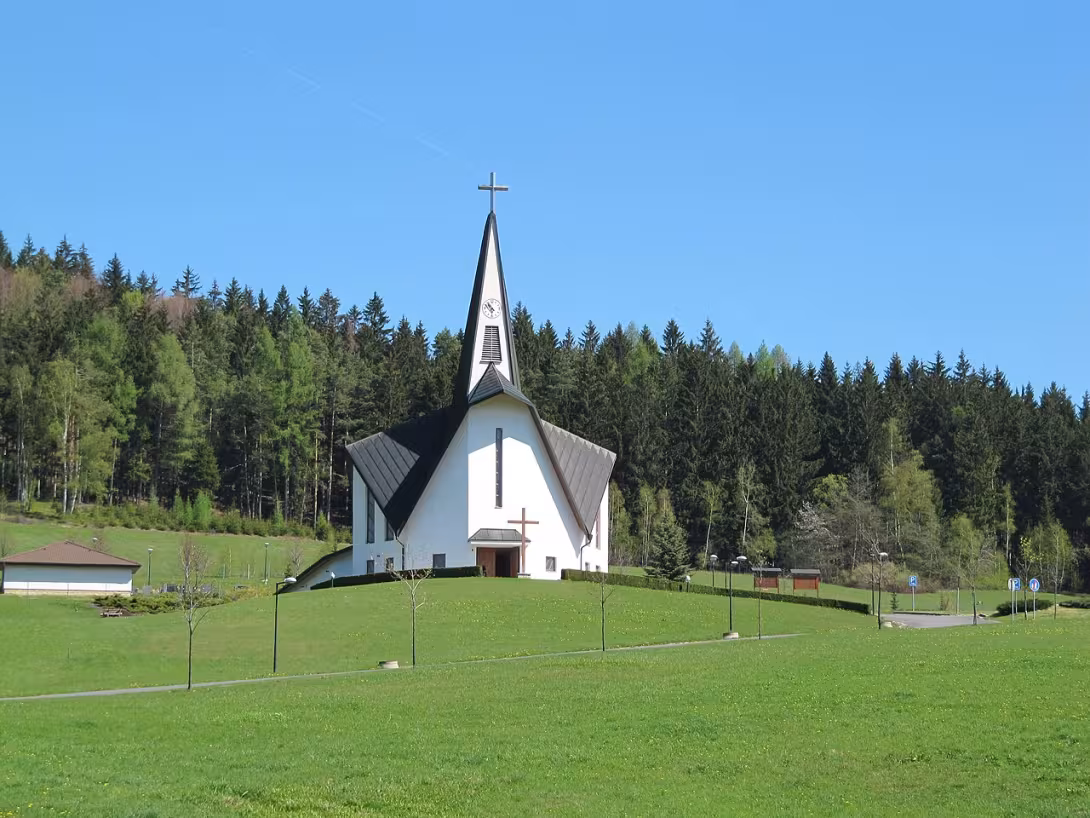 Dnešní pohled – Kostel svaté Zdislavy (Prostřední Bečva)
