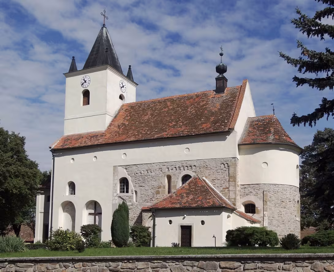 Dnešní pohled – Kostel svatého Petra a Pavla (Mikulovice)