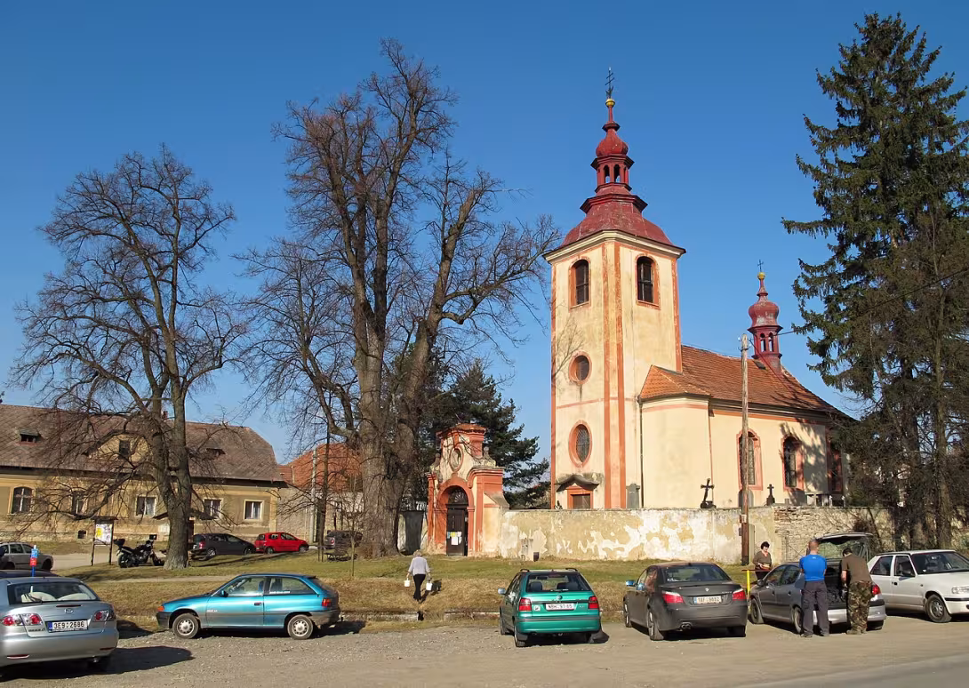 Dnešní pohled – Kostel svatého Stanislava (Mořina)