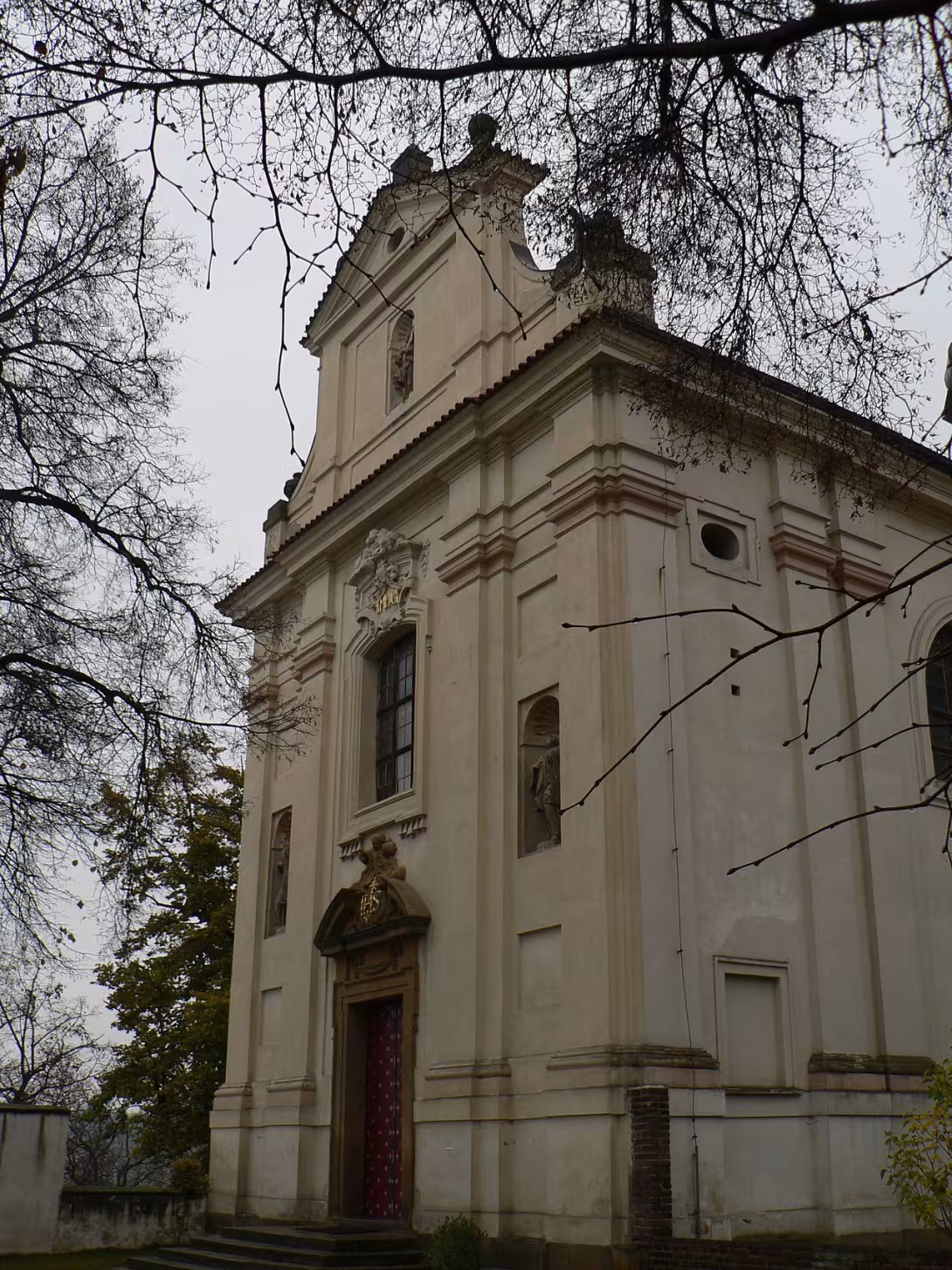 Dnešní pohled – Kostel svatého Víta (Tuchoměřice)