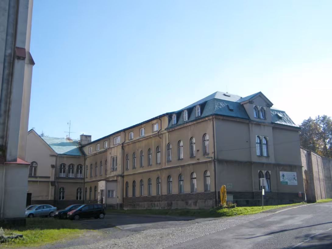 Dnešní pohled – Redemptoristická kolej (Jiříkov)