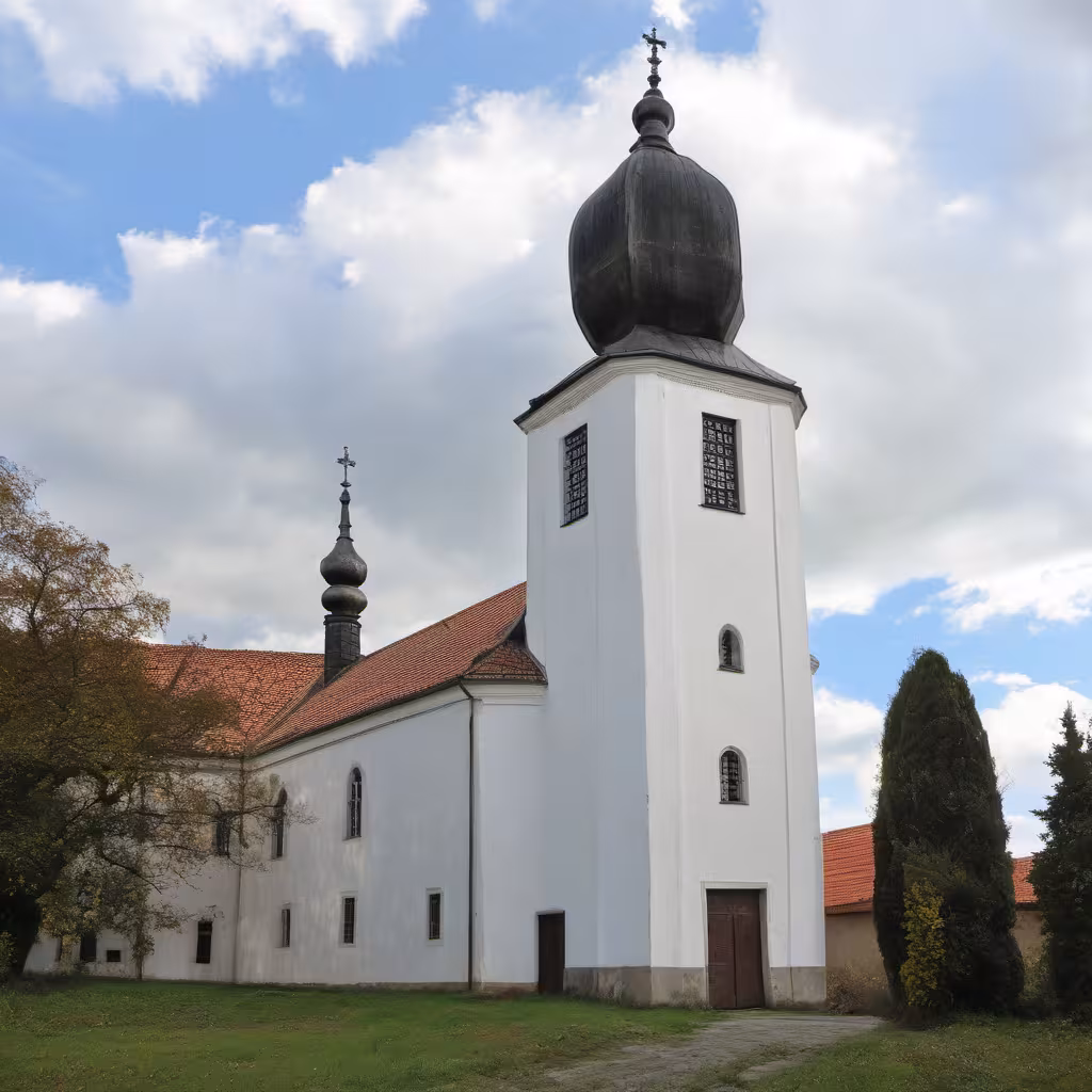 Historická podoba – Kostel Povýšení svatého Kříže s farou a kaplankou
