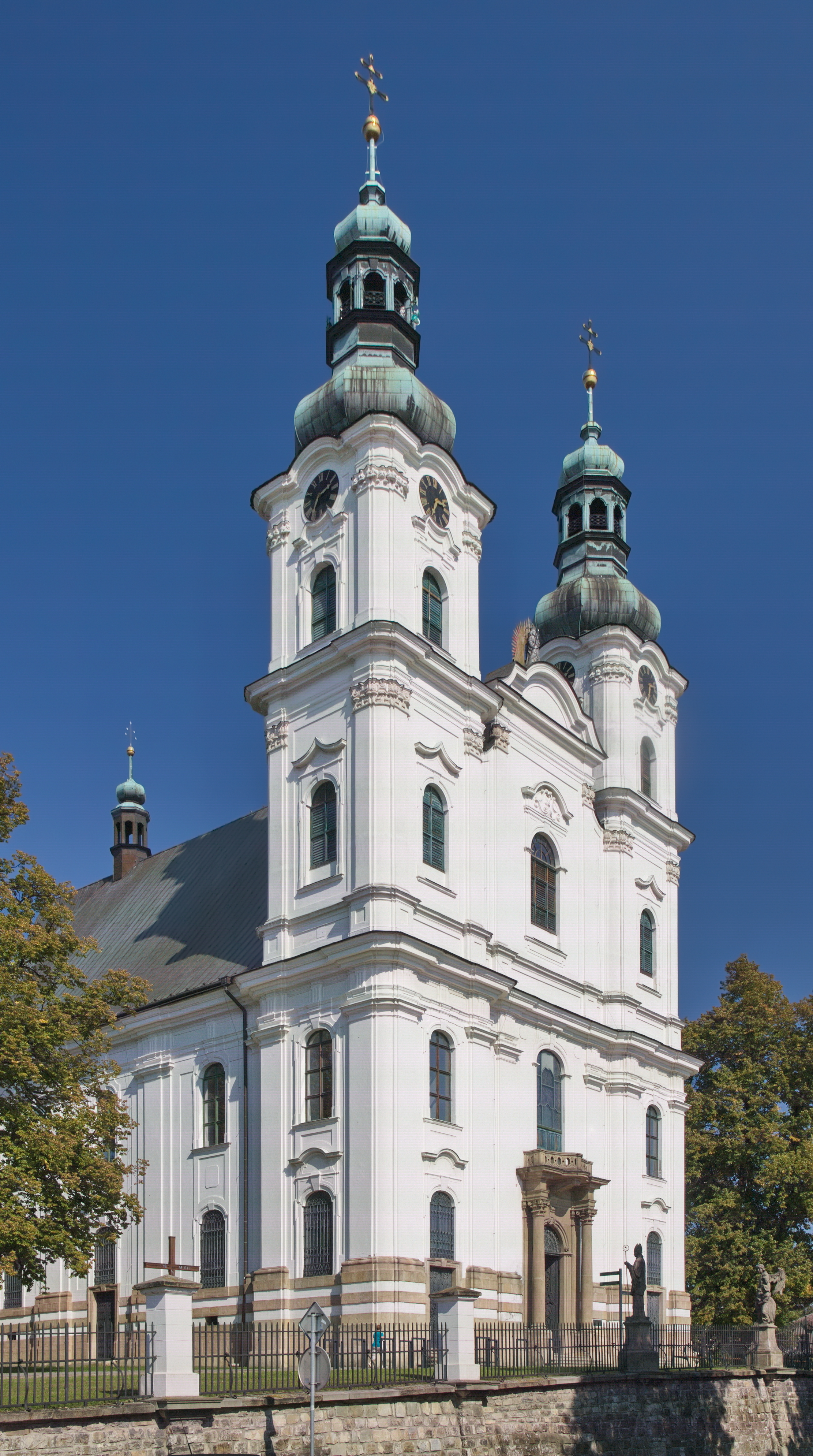 
<span>Bazilika Navštívení Panny Marie (Frýdek)</span>
