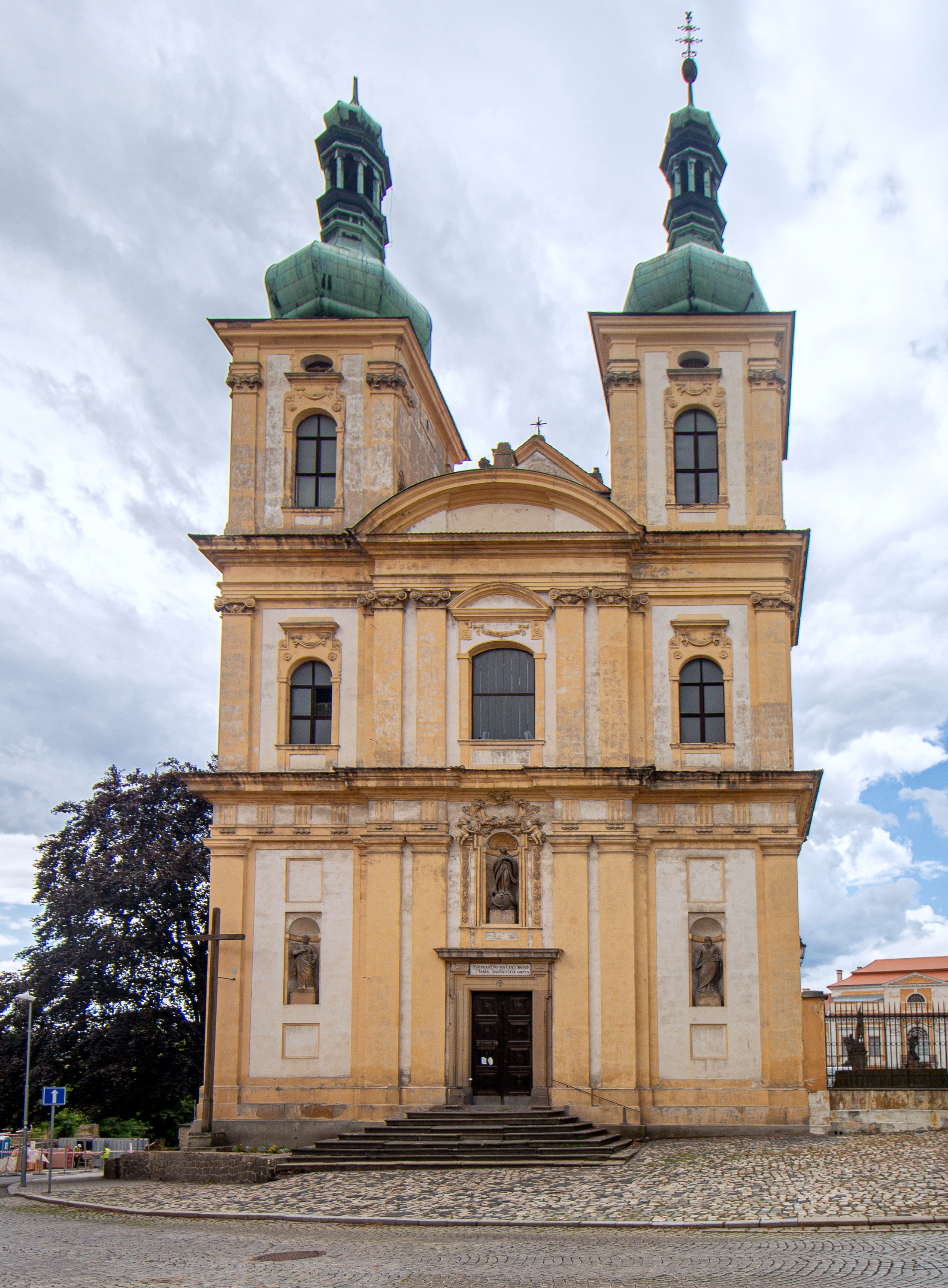 
<span>Kostel Zvěstování Panny Marie v Duchcově</span>
